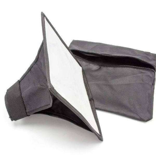 Difusor Softbox para Flash Nikon 220EX e Compatíveis - vhbw 20.5 x 16 cm com Mala